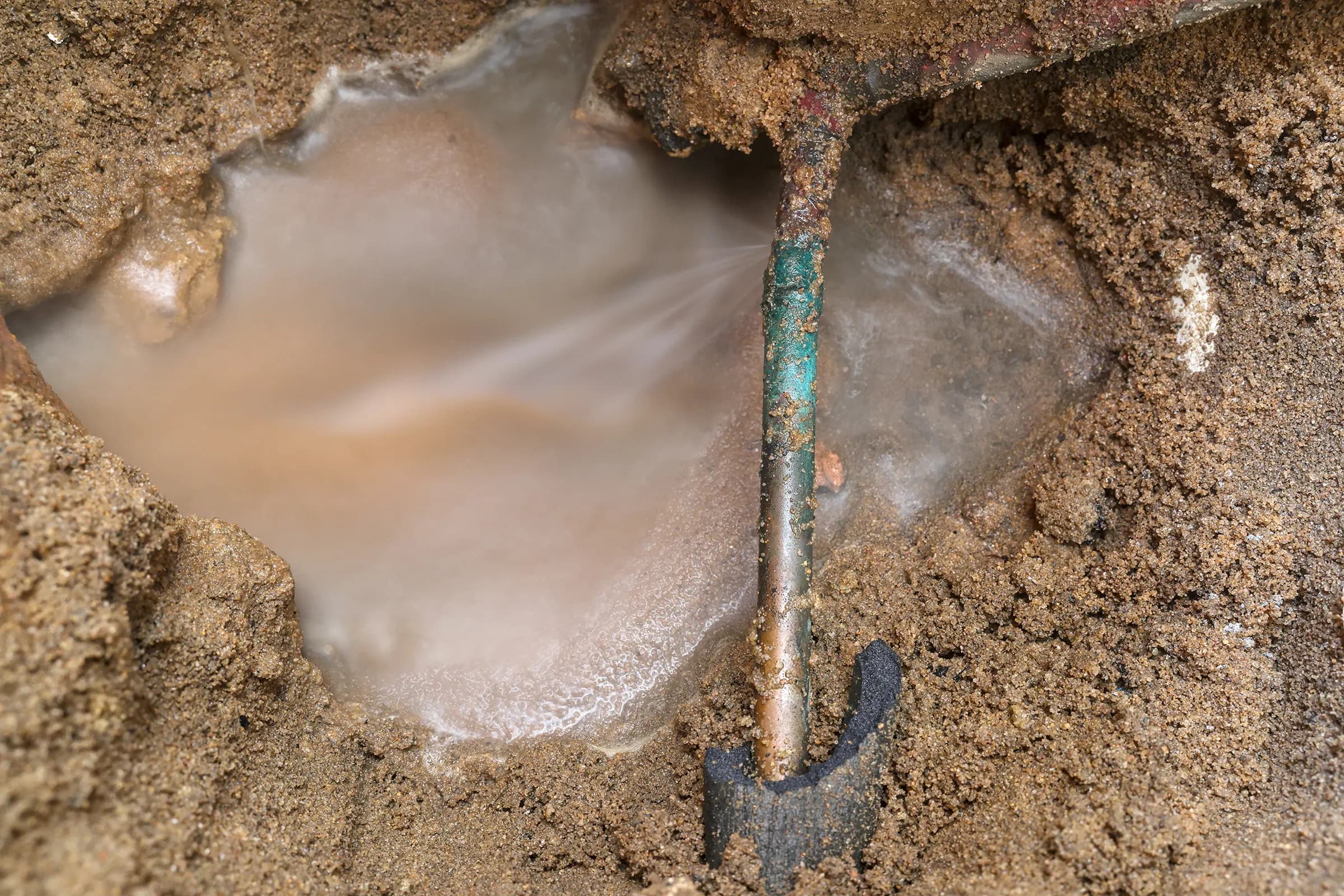 Hidden underground water leak detection